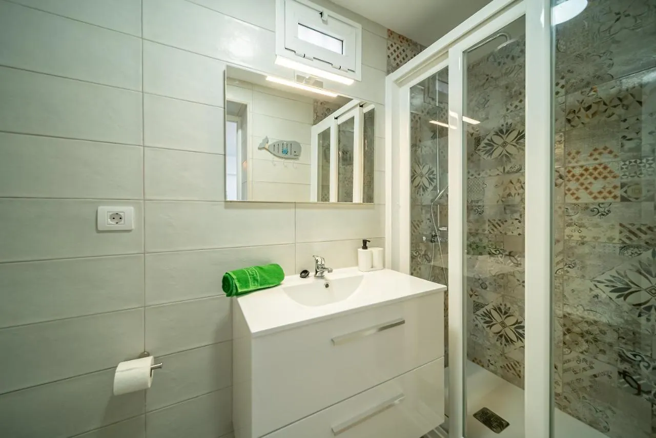 Apartamento Alisios Beach Puerto Del Carmen شقة